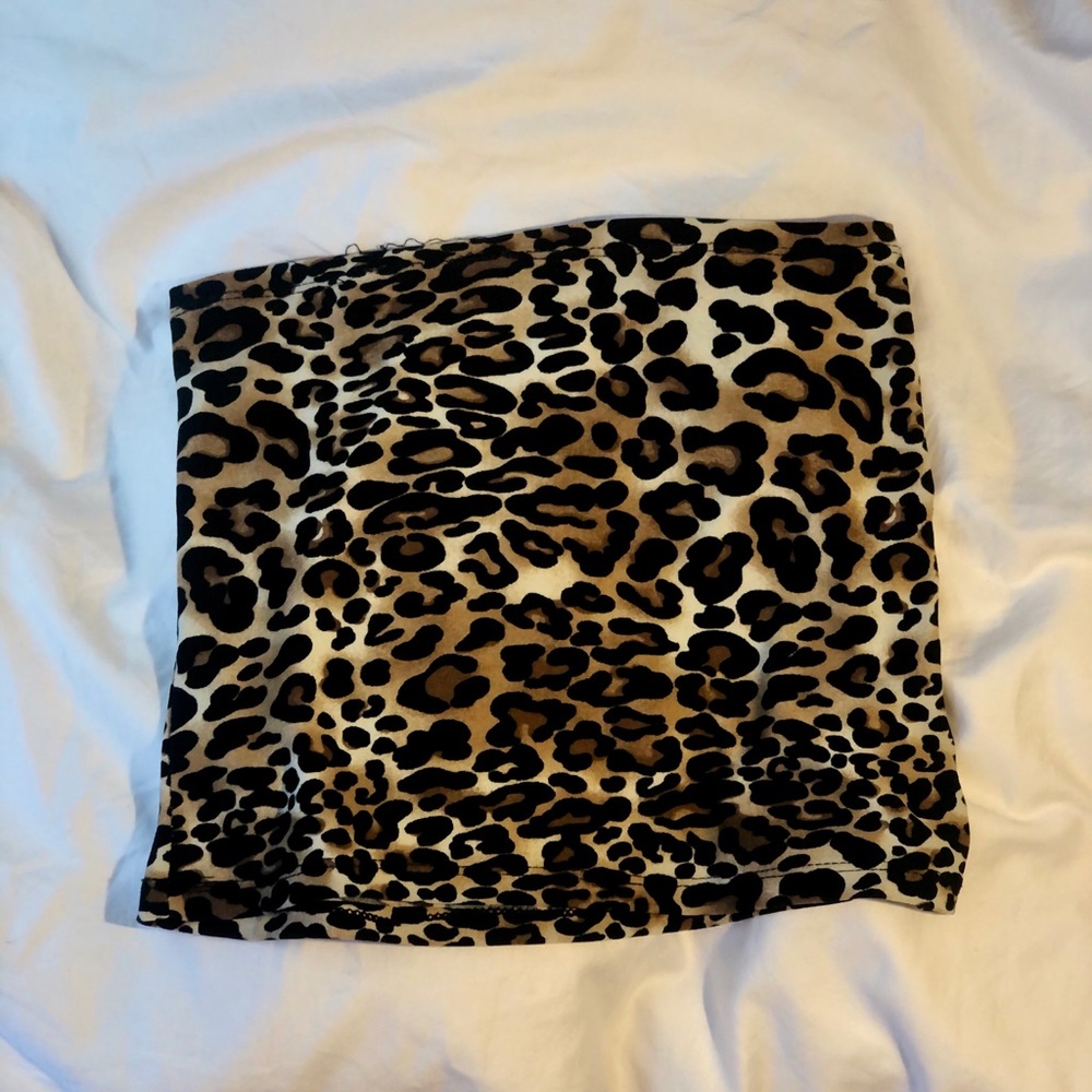 Cheetah print tube top 🐆